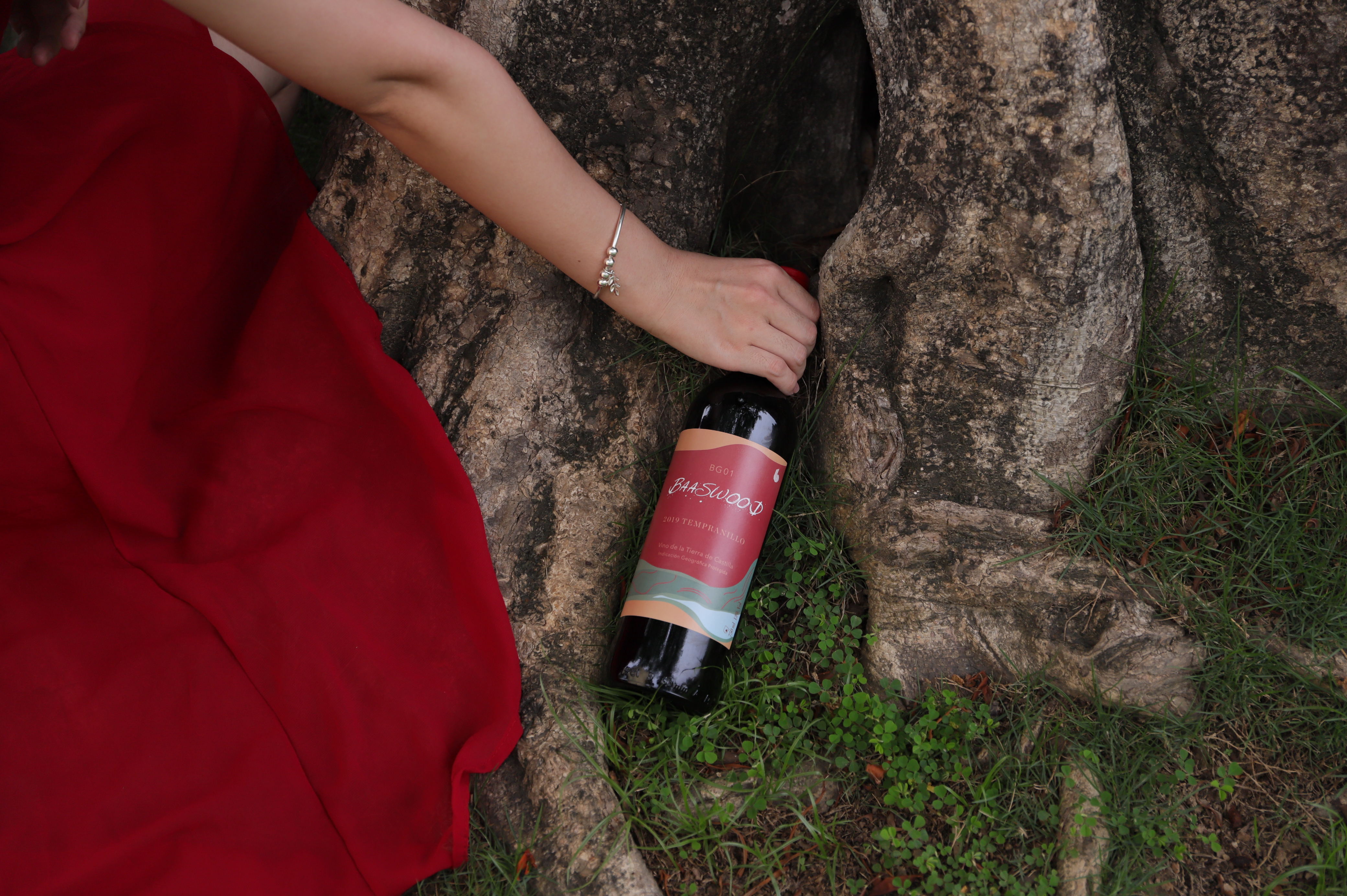 百事活BG01红葡萄酒 | 立于城市，拥抱自然